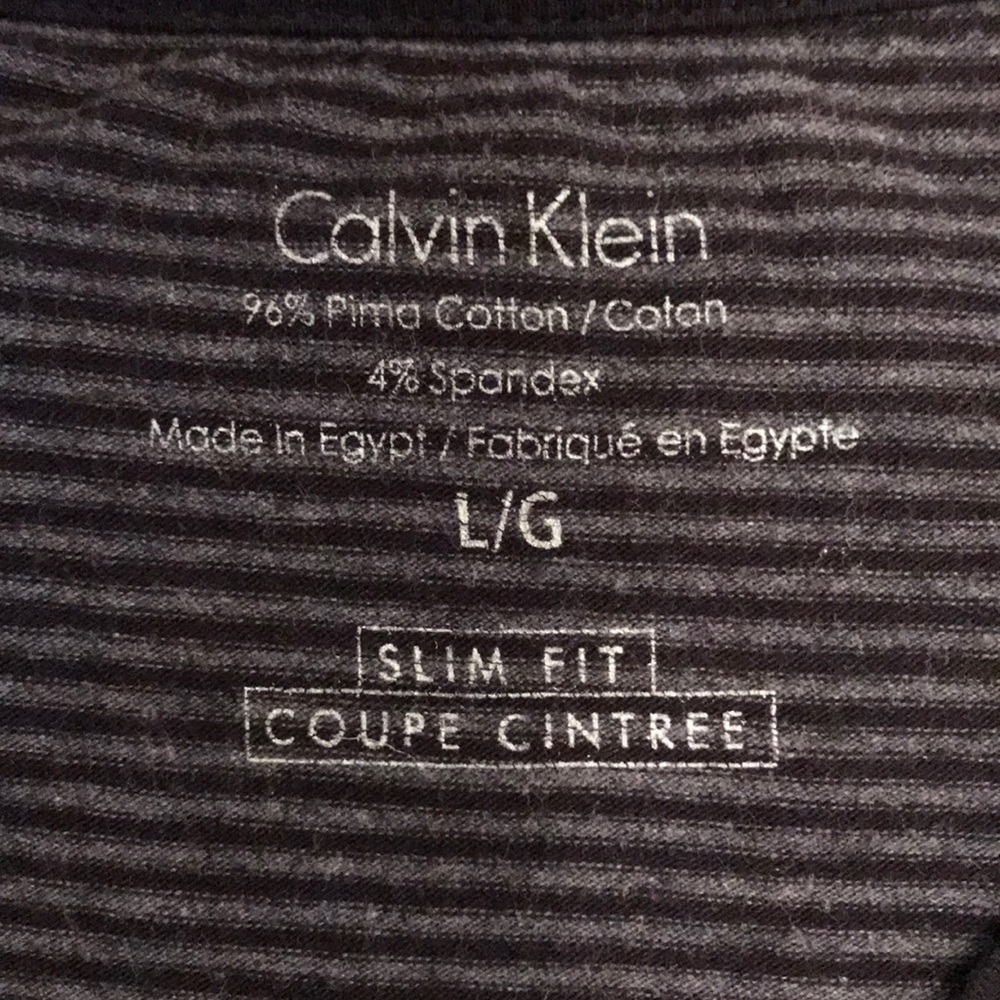 Calvin Klein - Picture 3 of 3